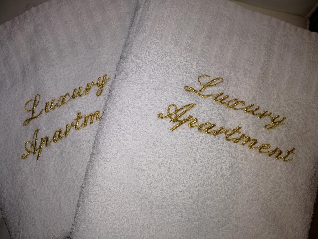 Luxury Apartment เบเชนยอวา ภายนอก รูปภาพ